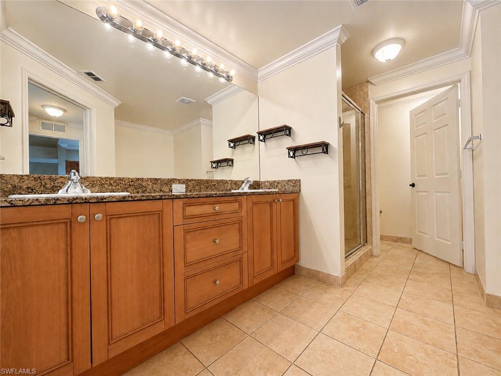 10101 Villagio Palms WAY 206 photo 12