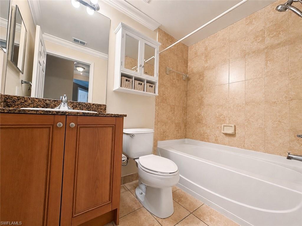10101 Villagio Palms WAY 206 photo 15