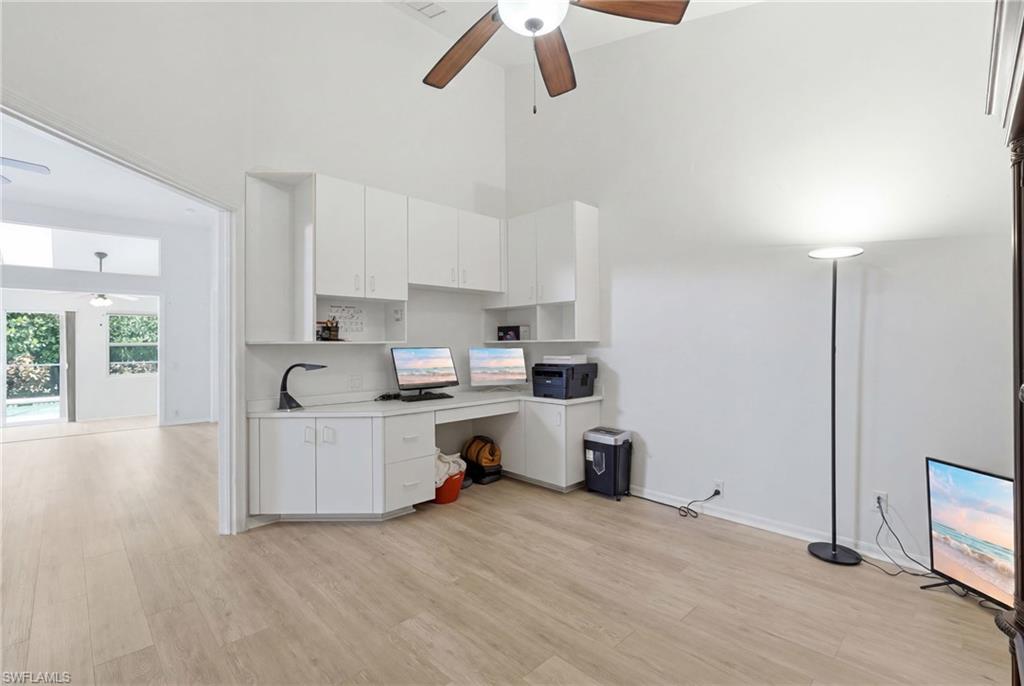 8185 Breton CIR photo 19