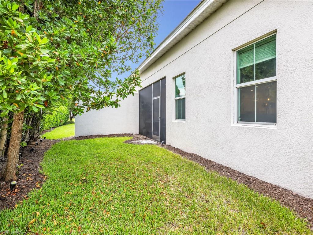 8958 Saint Lucia DR photo 27