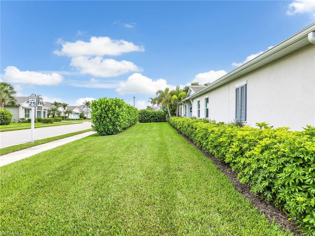 8958 Saint Lucia DR photo 29