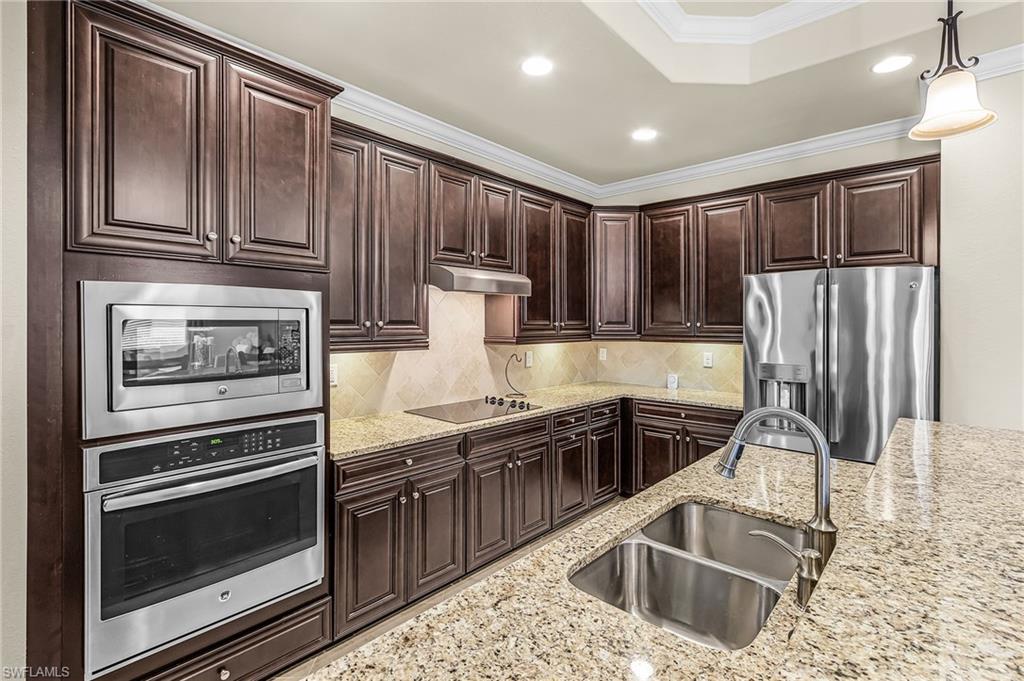 28554 Westmeath CT photo 15