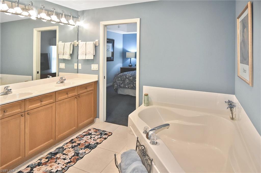 10021 Lake Cove DR 101 photo 14