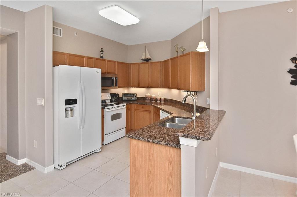 10021 Lake Cove DR 101 photo 26