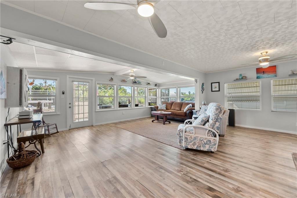 204 Sun CIR photo 6