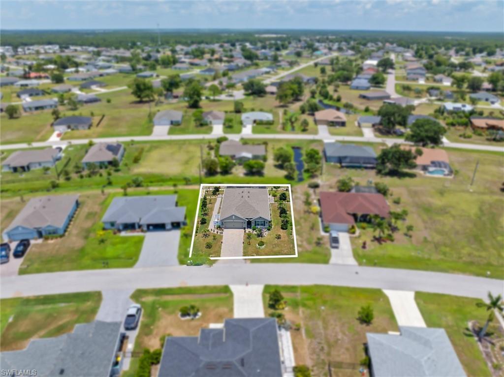 25266 Estrada CIR photo 36