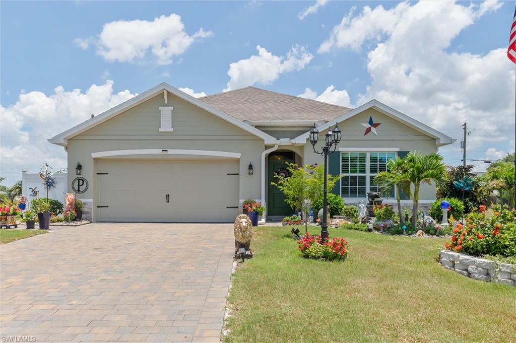 25266 Estrada CIR photo 32