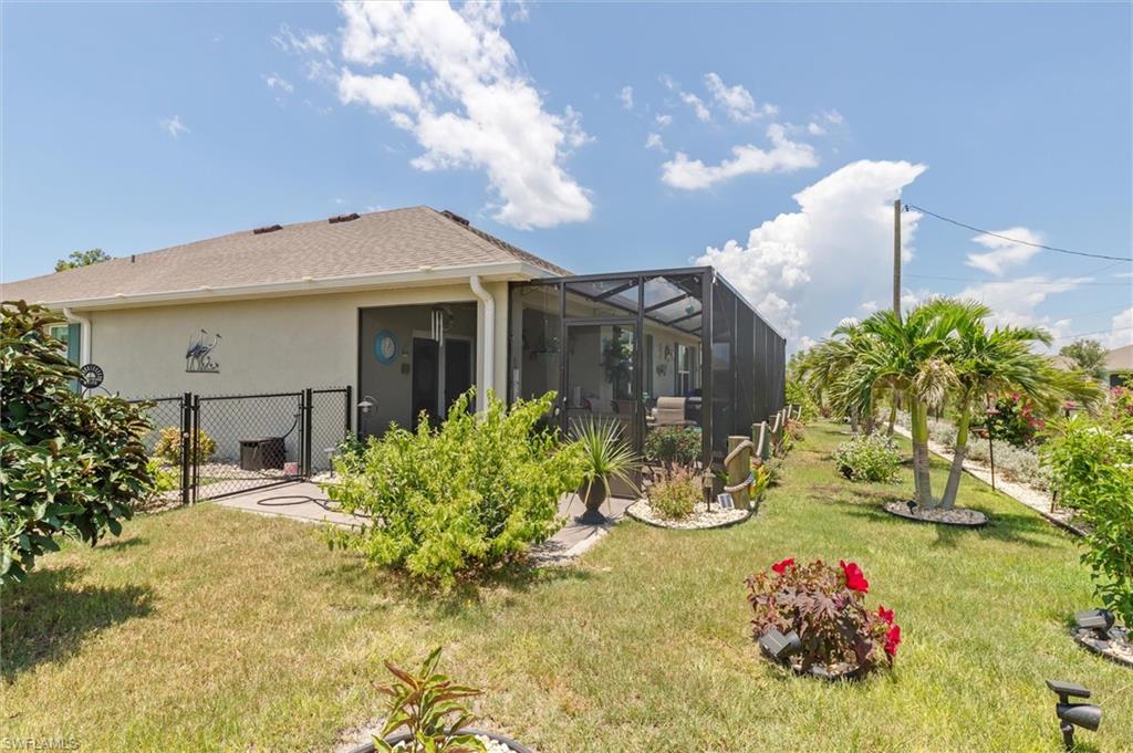 25266 Estrada CIR photo 30