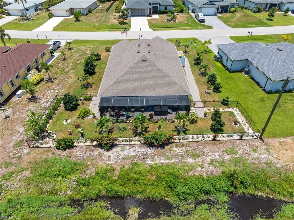 25266 Estrada CIR photo 41