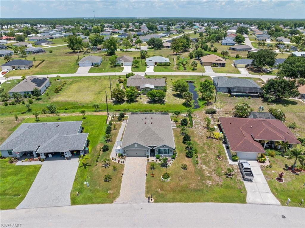 25266 Estrada CIR photo 35