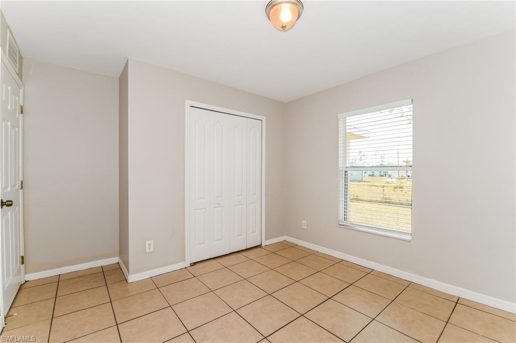 5545 Beck ST photo 10