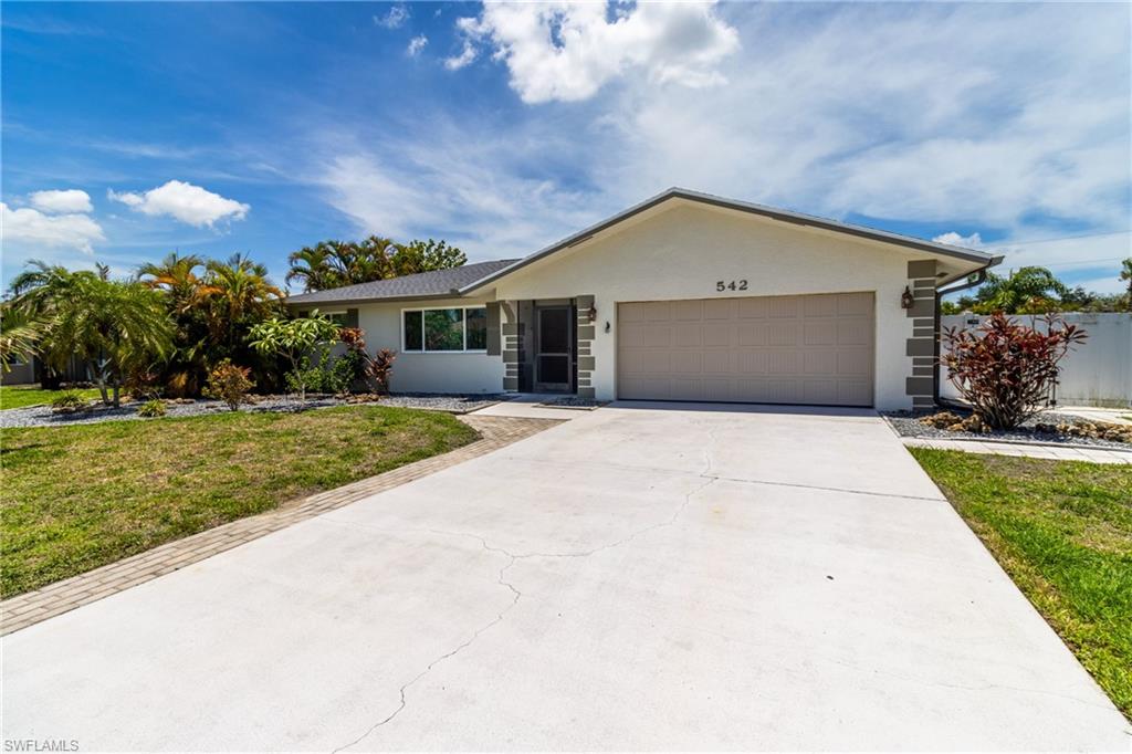 542 SE 33rd TER