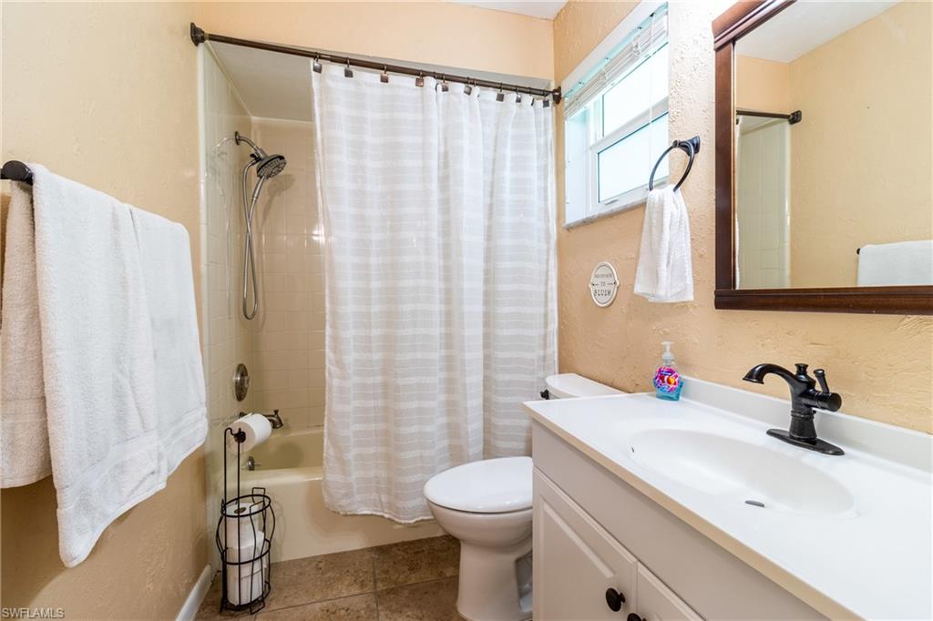 542 SE 33rd TER photo 20