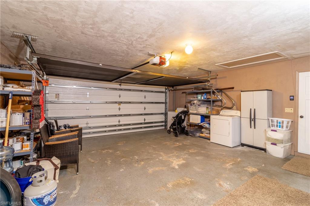 542 SE 33rd TER photo 21
