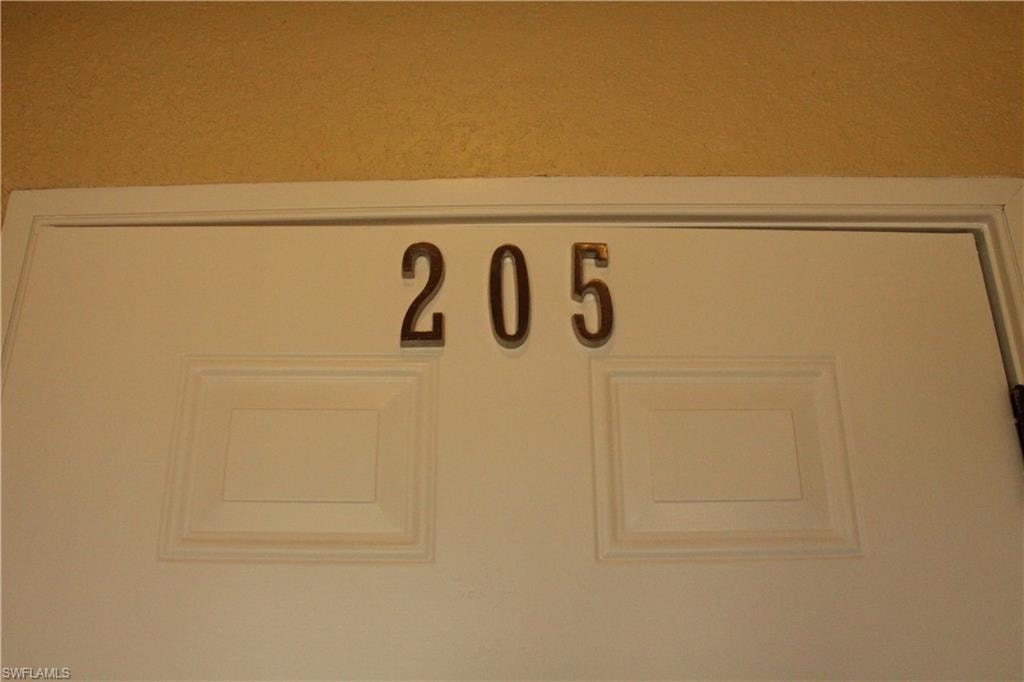 1110 SW 47th TER 205