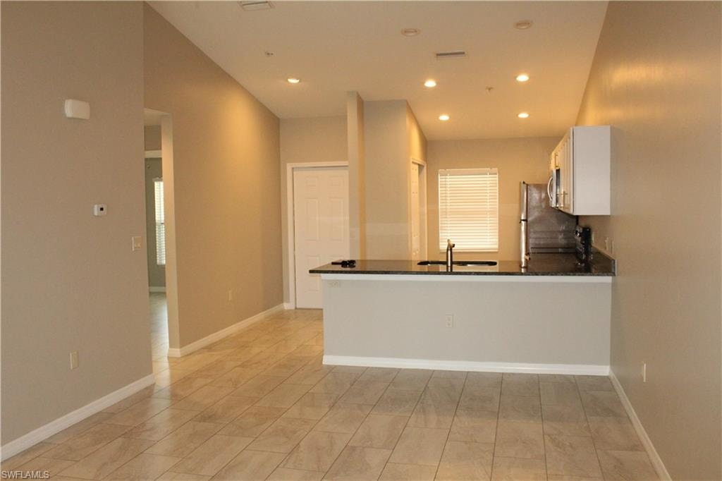 1110 SW 47th TER 205 photo 6