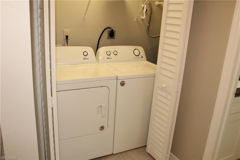 1110 SW 47th TER 205 photo 13