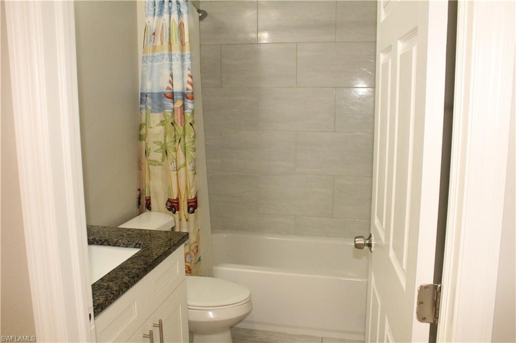 1110 SW 47th TER 205 photo 12
