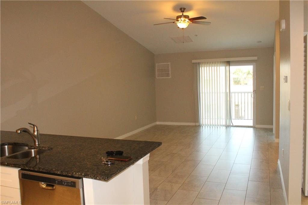 1110 SW 47th TER 205