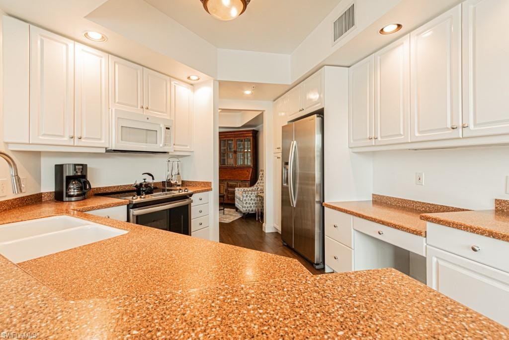 300 Dunes BLVD 105 photo 18