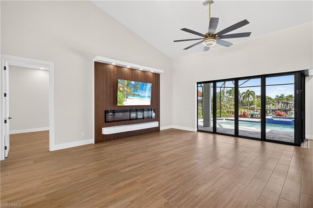 2201 Beach PKWY W photo 18