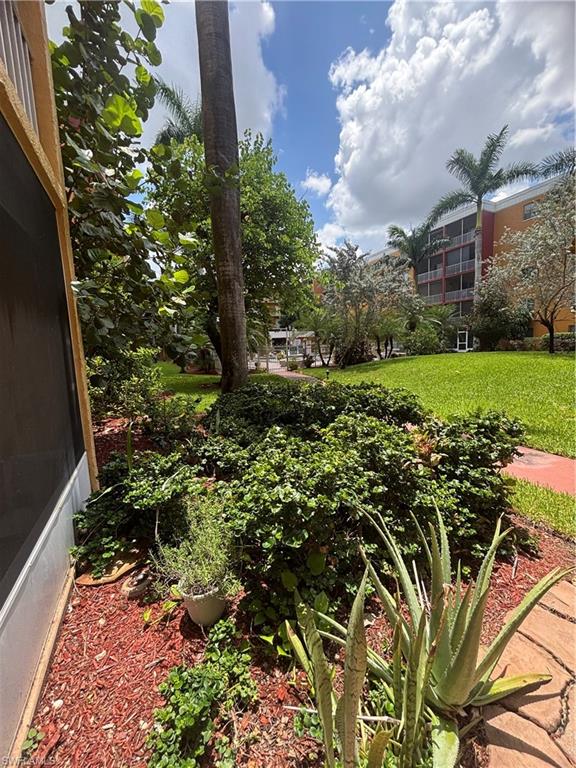 2366 E Mall DR 114 photo 18