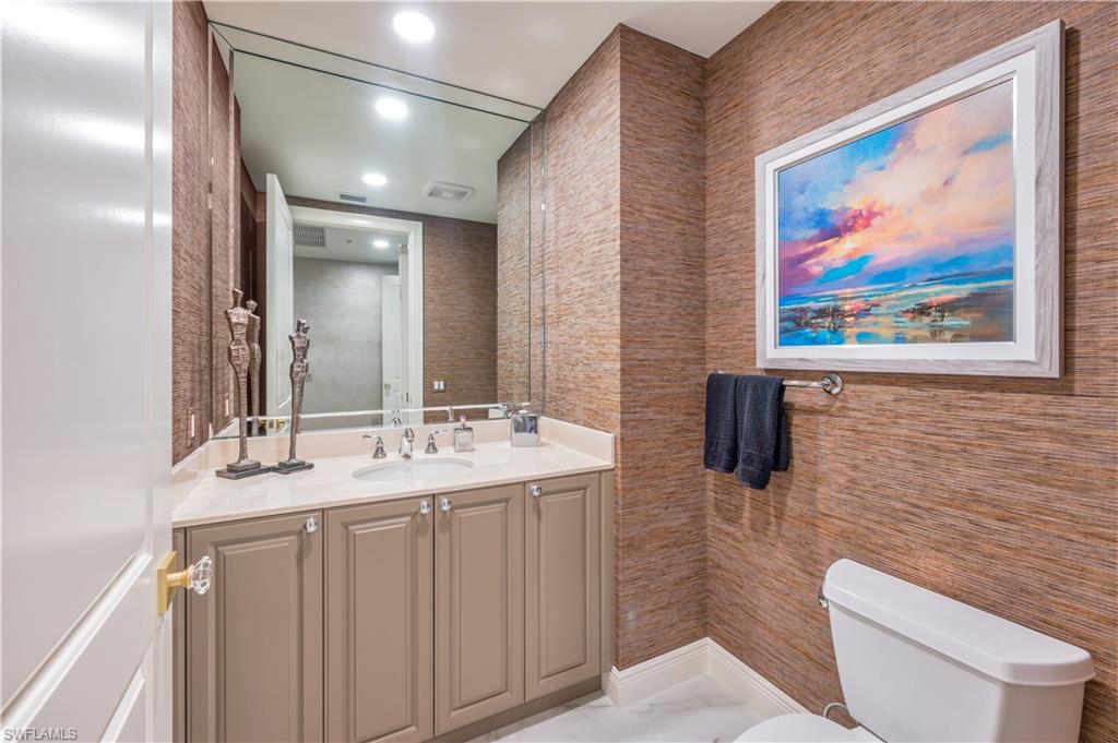 24031 Via Castella DR 1403 photo 14