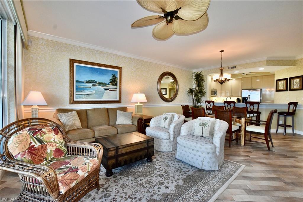 430 Cove Tower DR 302