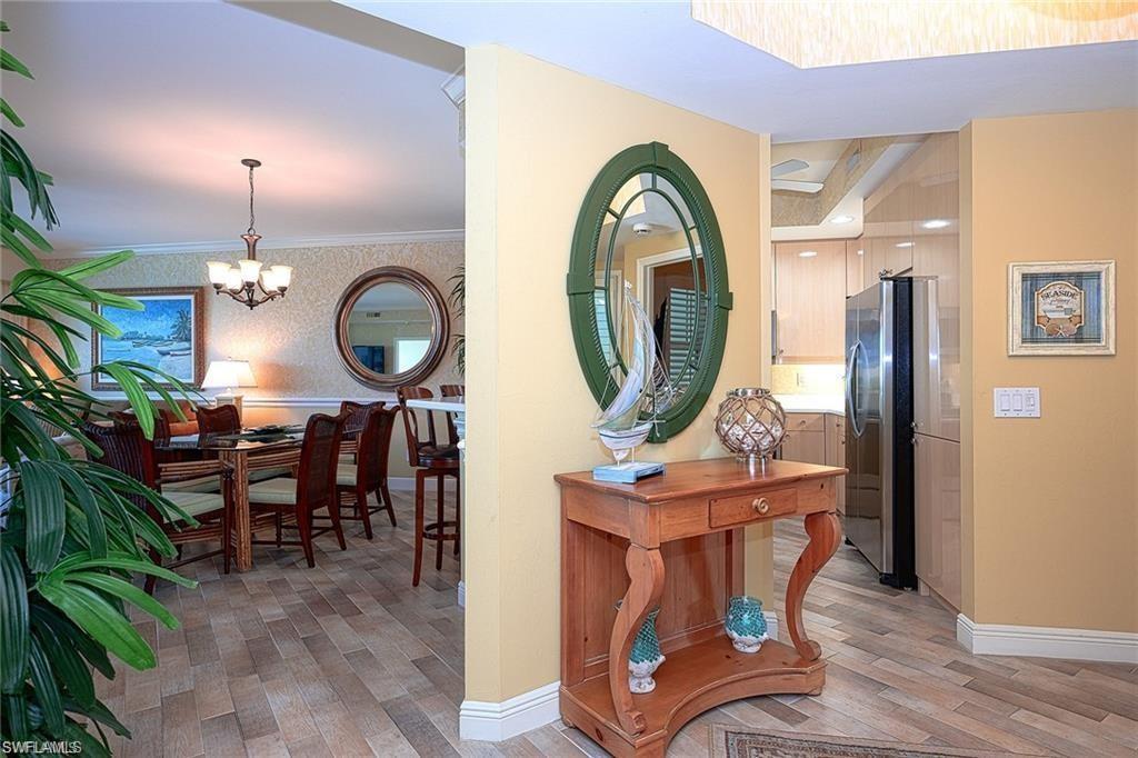 430 Cove Tower DR 302 photo 8