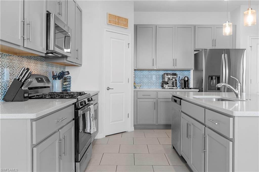 15951 Mulrion BLVD photo 9