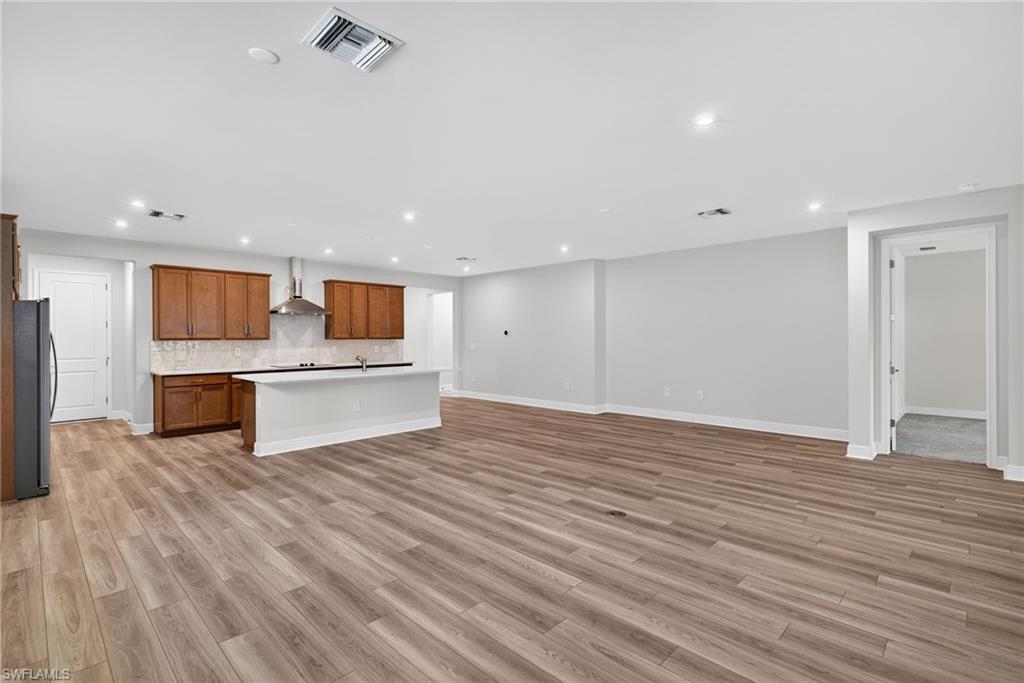 1829 Summerlit AVE photo 9