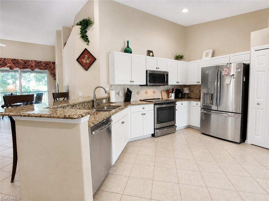 10125 Colonial Country Club BLVD 1708 photo 6