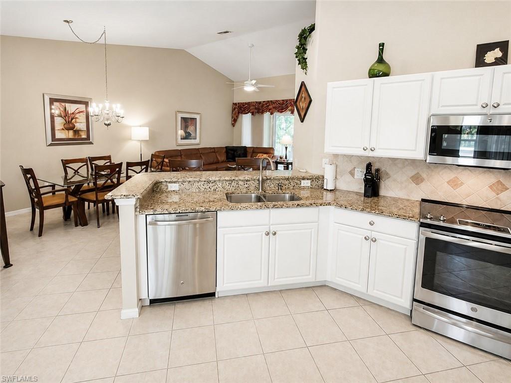 10125 Colonial Country Club BLVD 1708 photo 8