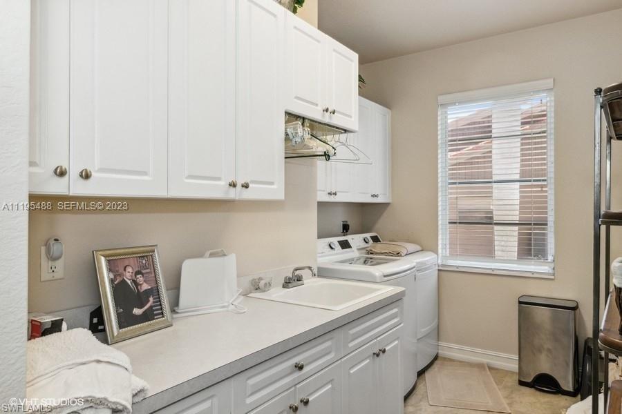 1524 Columbian DR photo 15