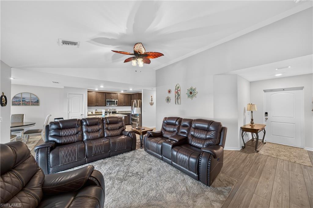 4060 NW 36th AVE
