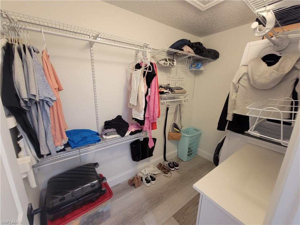 1190 Yesica Ann CIR B-204 photo 19