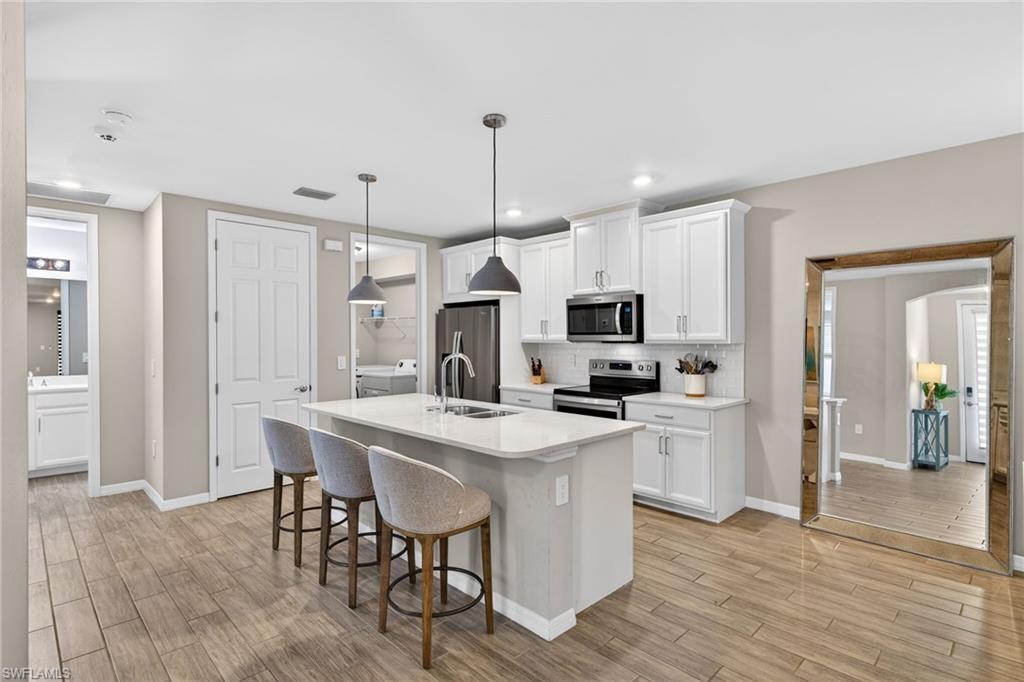 14567 Edgewater CIR photo 7
