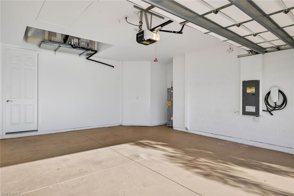 14567 Edgewater CIR photo 28