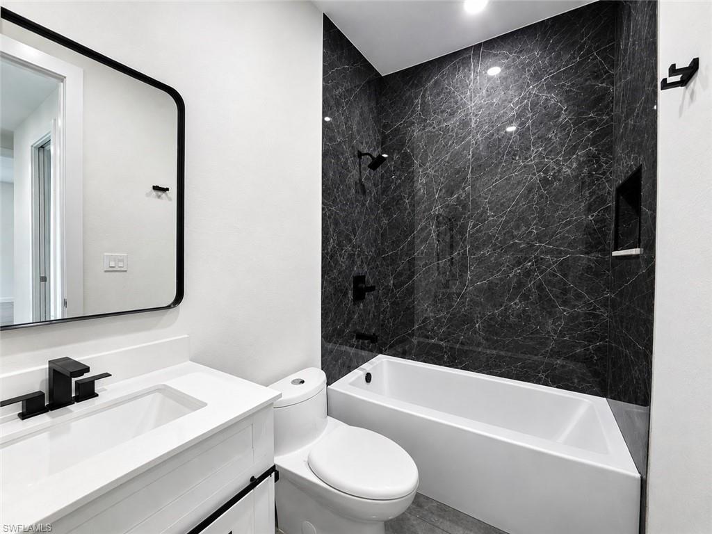 2402 George AVE S photo 6