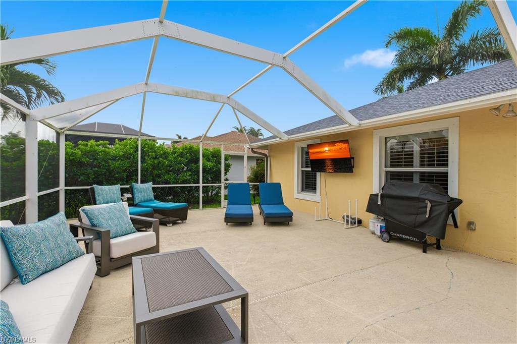 139 Balfour DR photo 26
