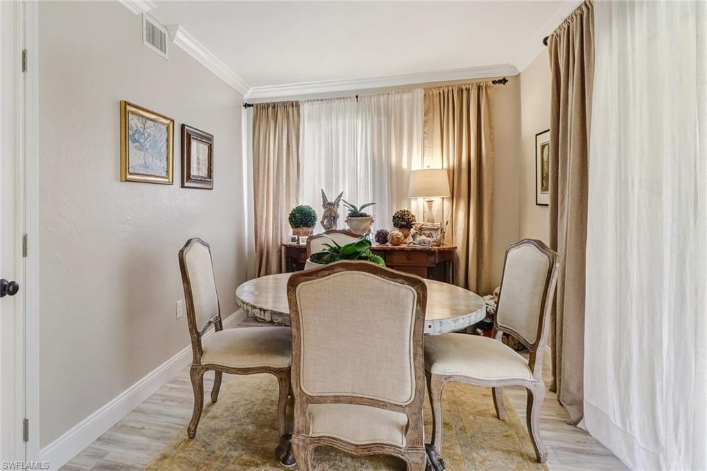 3180 Seasons WAY 909 photo 17