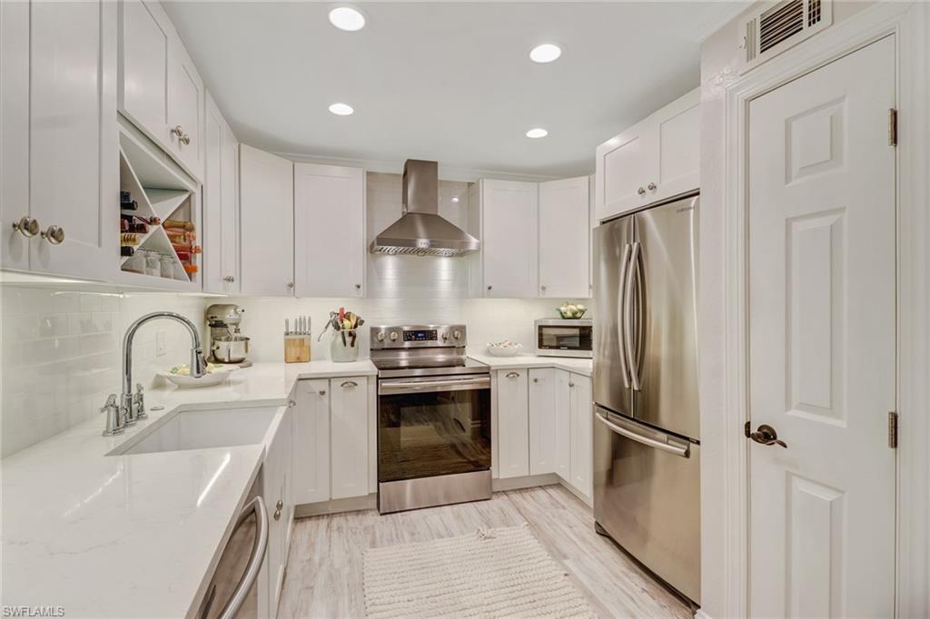3180 Seasons WAY 909