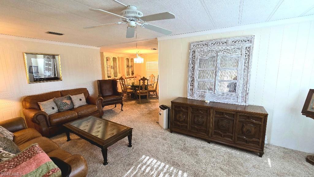 537 Charlemagne BLVD photo 8