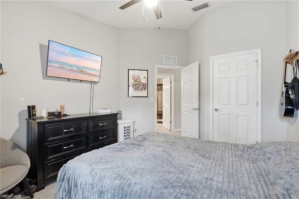 Guest bedroom 2