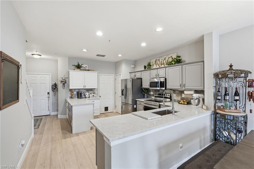 15950 Marcello CIR 247