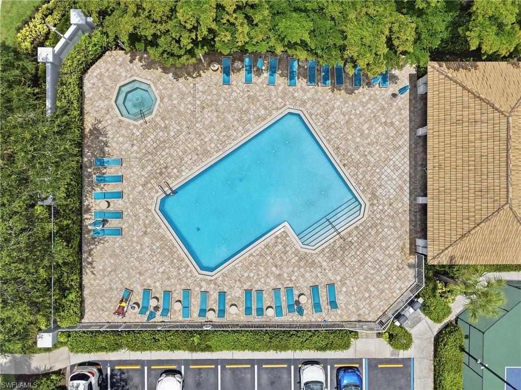 Community pool