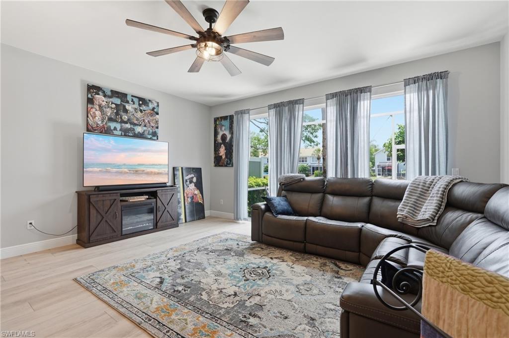 15950 Marcello CIR 247 photo 8