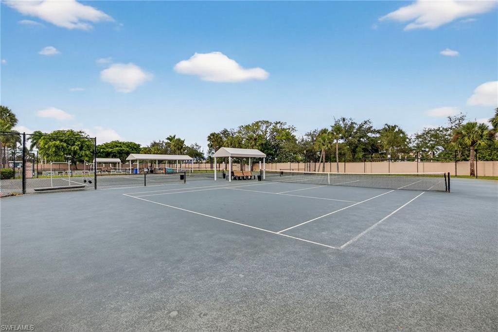 Tennis court