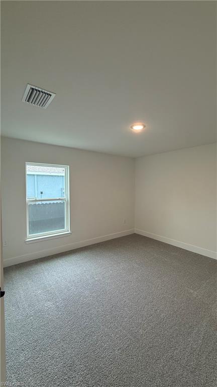 563 Windermere DR photo 7