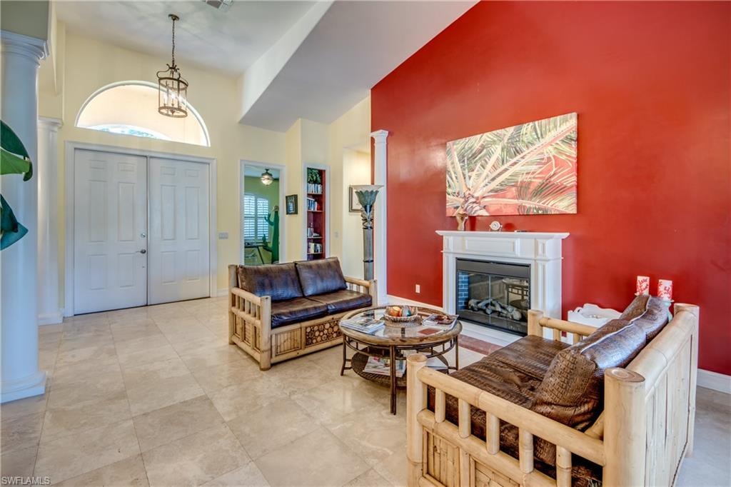 2932 NW 18th TER
